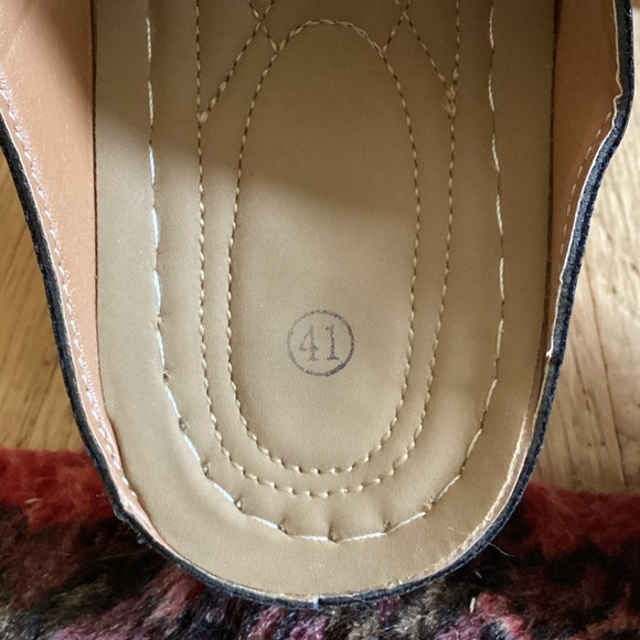 Black wedge thong Sandals - Picture 6 of 7